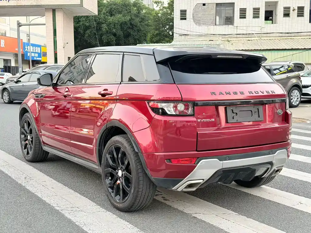 Land Rover Evoque (Import) — миниатюра 17