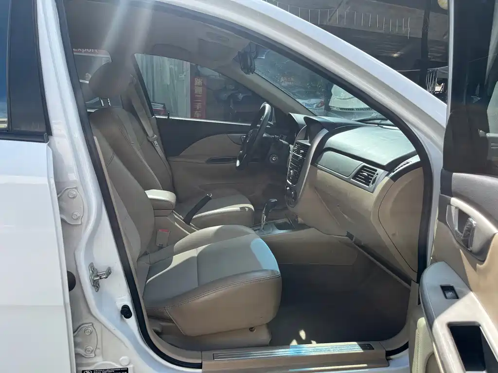 Buick Excelle — миниатюра 19