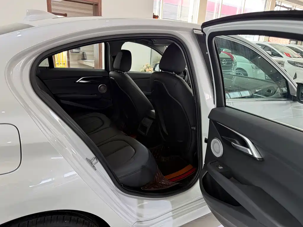 BMW 1 Series 1 2021 120i M Sport