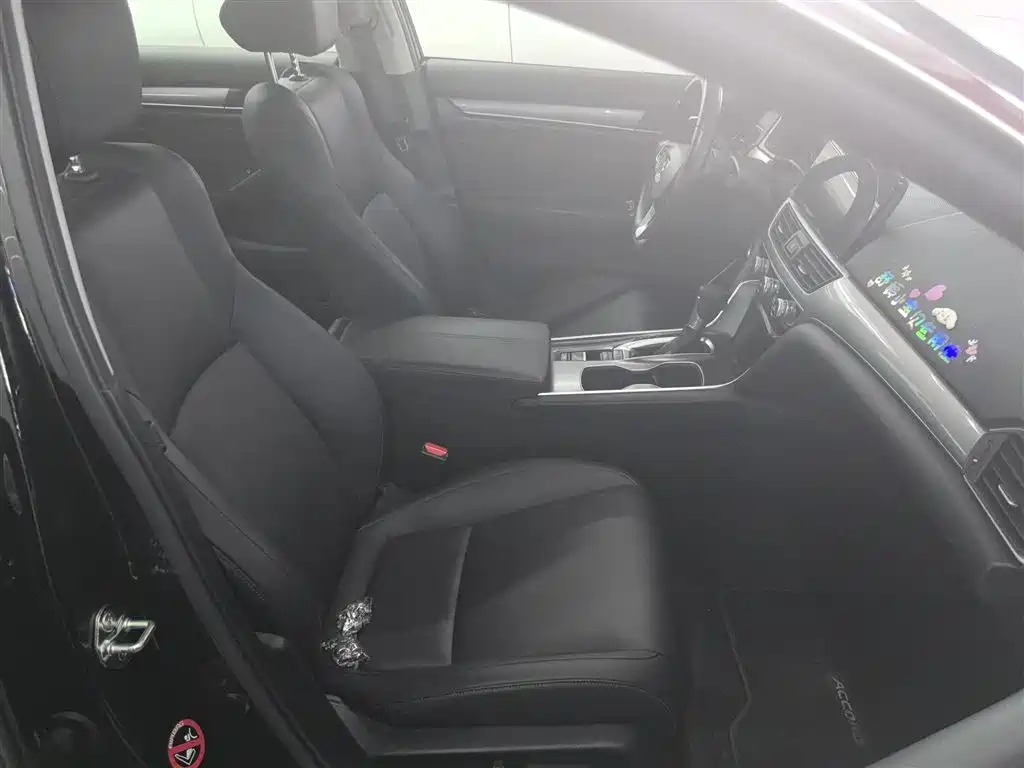 Honda Accord 2022 260TURBO Luxury