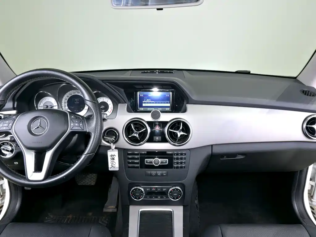 Mercedes-Benz GLK-Class — миниатюра 9
