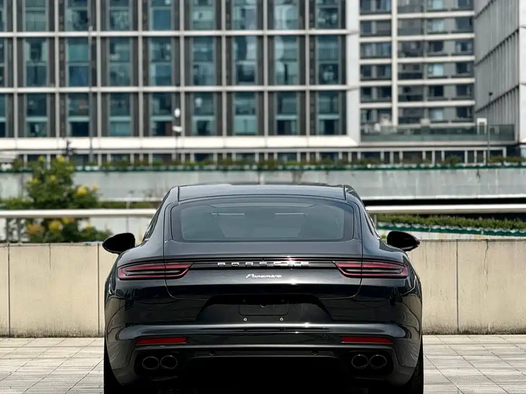 Porsche Panamera — миниатюра 4