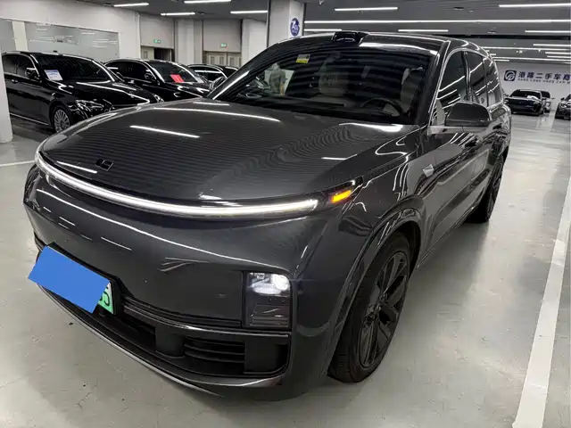 2023 Li Xiang L9
