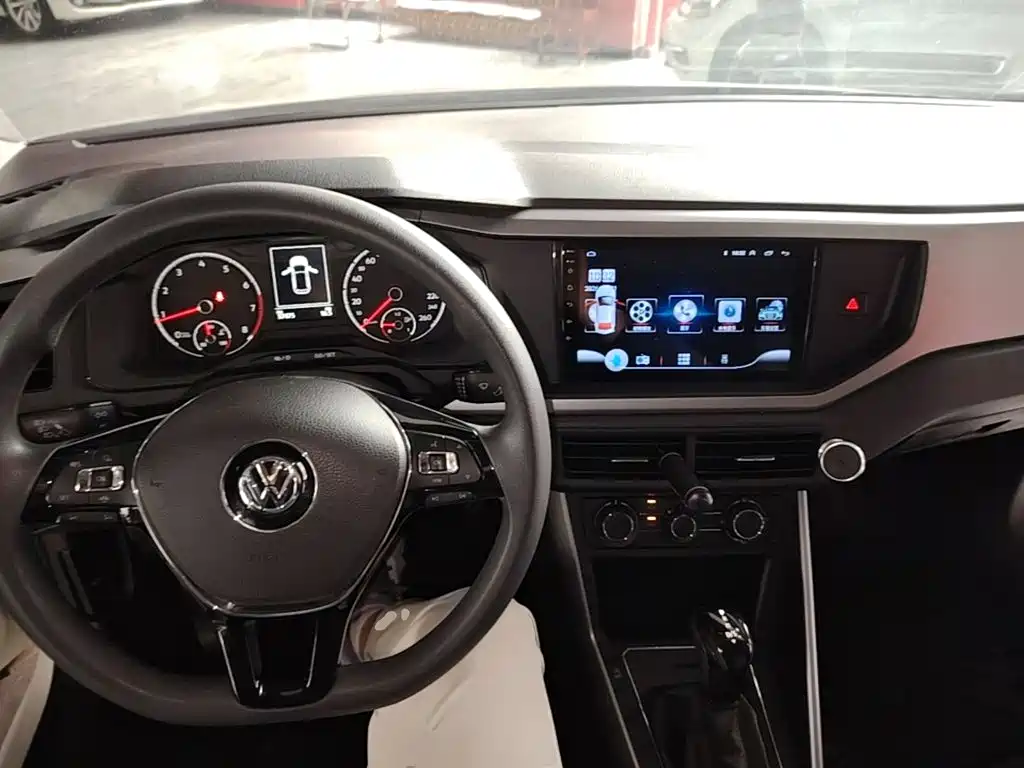 Volkswagen Polo — миниатюра 10