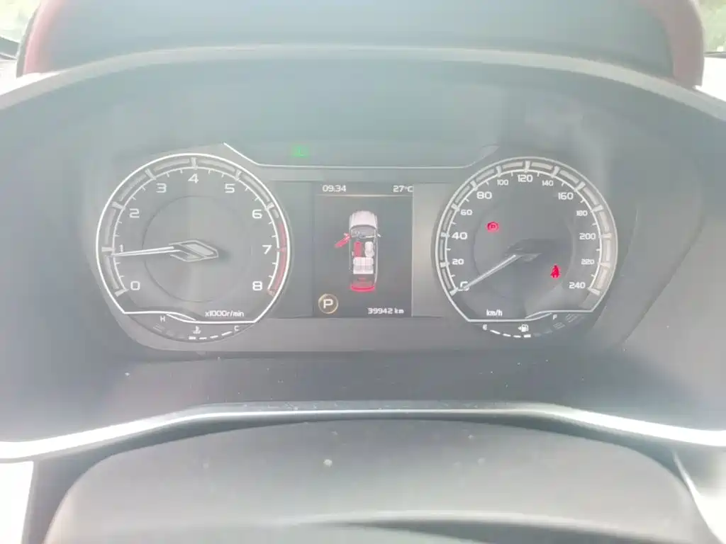 Geely Binyue — миниатюра 16