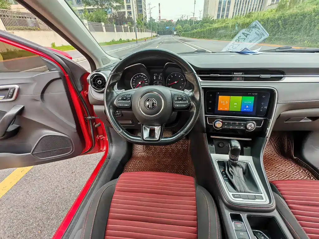 MG MG6 — миниатюра 14