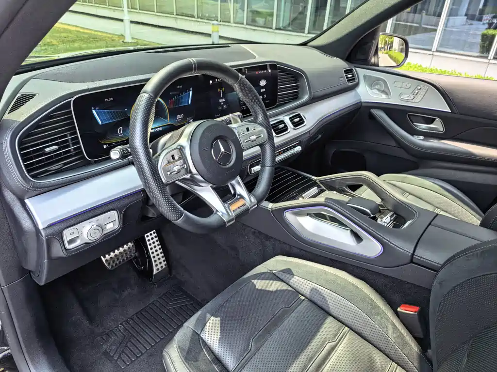 Mercedes-Benz GLE AMG — миниатюра 9