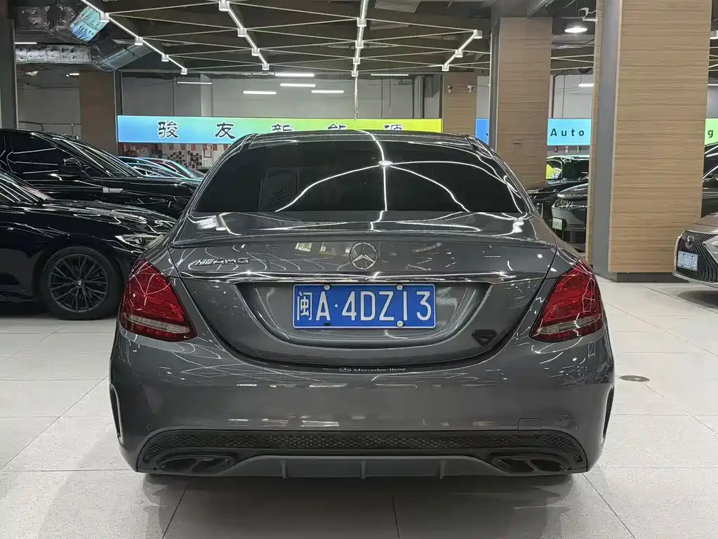 Mercedes-Benz C-Class — миниатюра 4