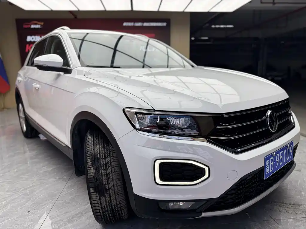 Volkswagen T-Roc — миниатюра 3