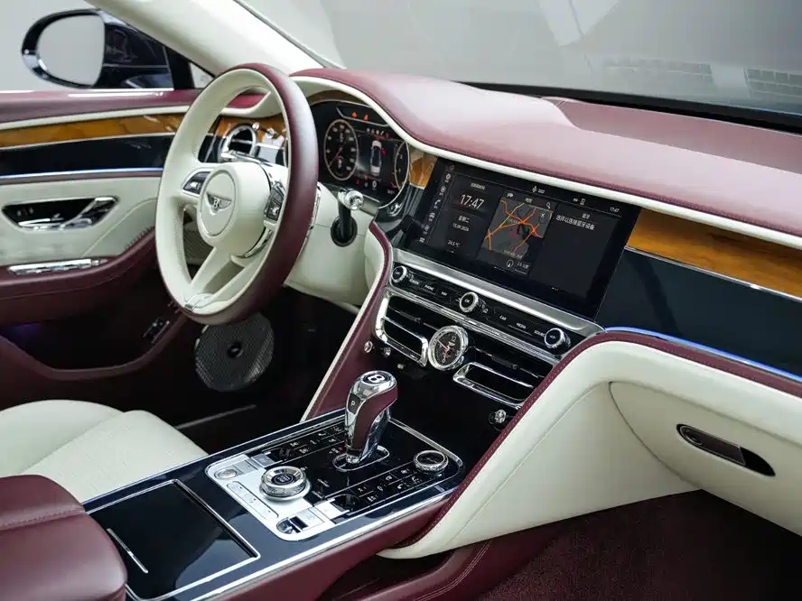 Bentley Flying Spur — миниатюра 17