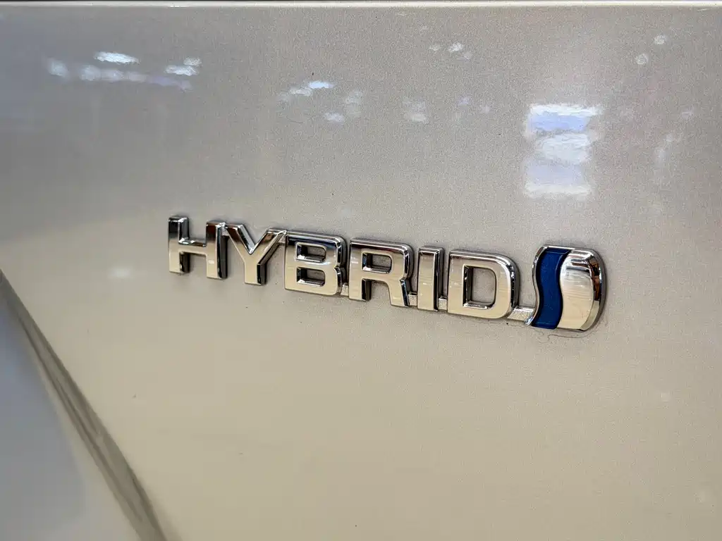 Toyota Frontlander — миниатюра 10