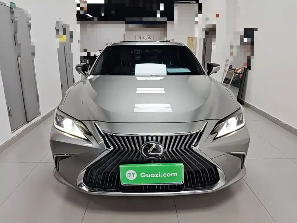 Lexus ES — миниатюра 3