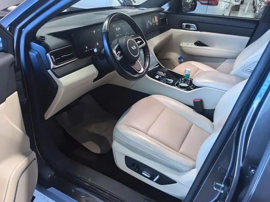 Li Auto Li ONE — миниатюра 9