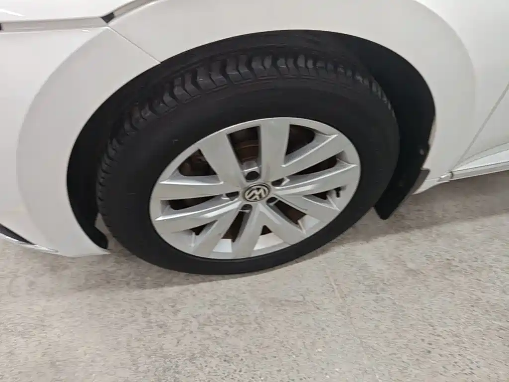Volkswagen CC — миниатюра 23
