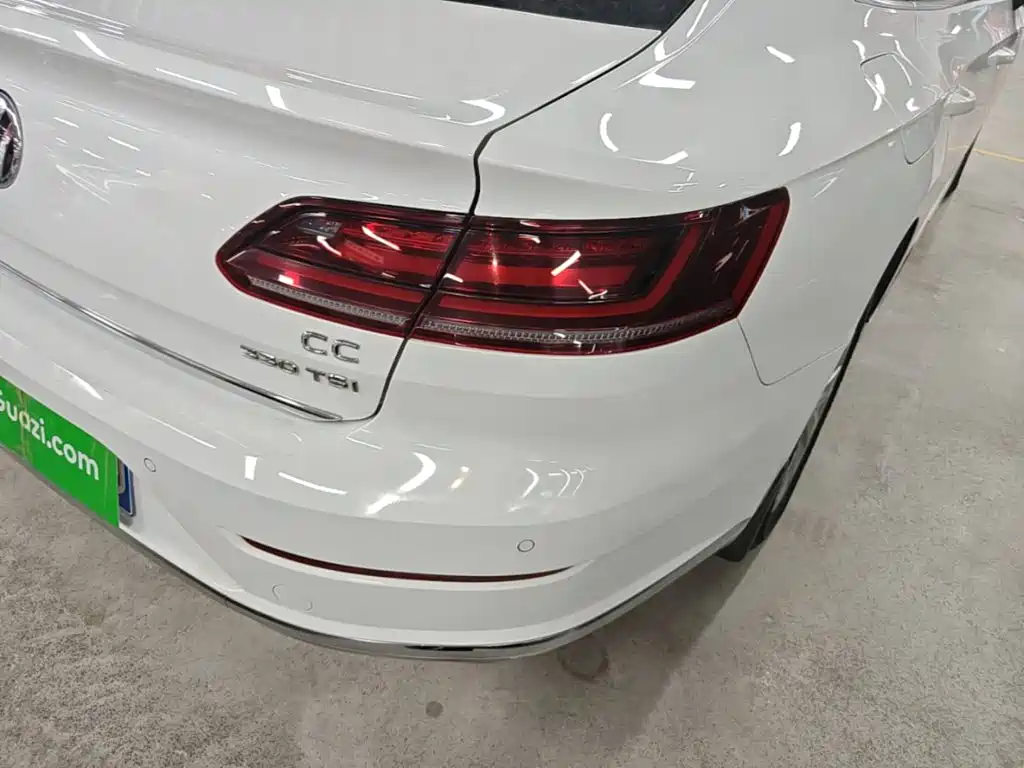 Volkswagen CC — миниатюра 8