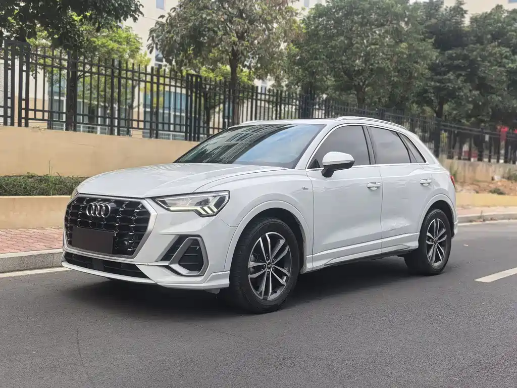 Audi Q3 2022