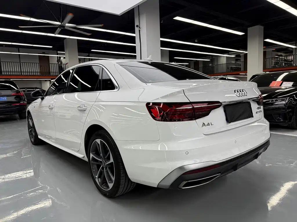 Audi A4L — миниатюра 25