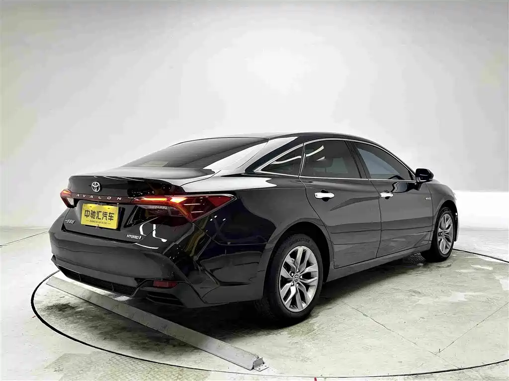 Toyota Avalon — миниатюра 17