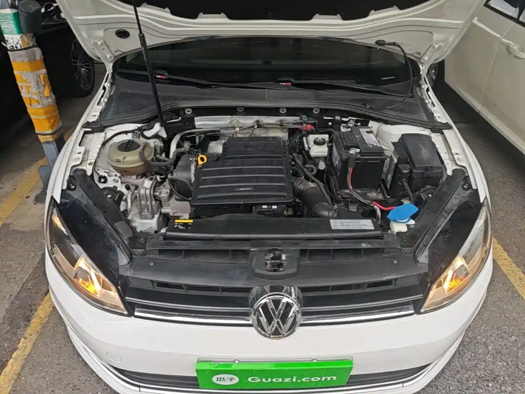 Volkswagen Golf — миниатюра 20