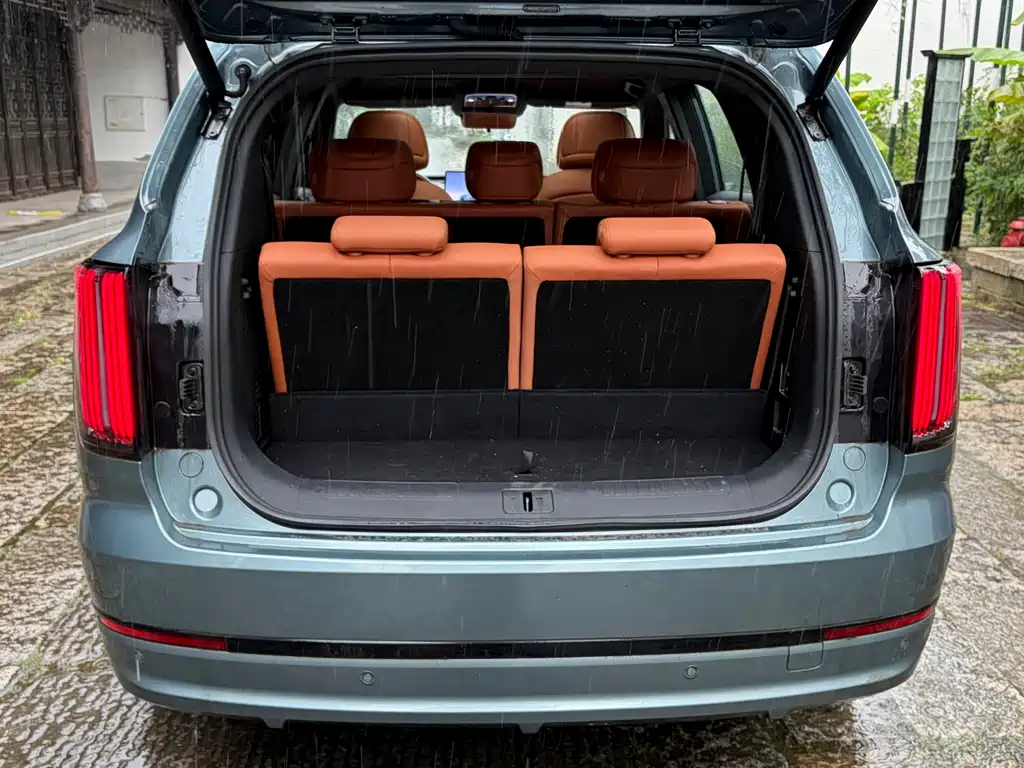 JETOUR L7 PLUS 2026 220km Flagship 7 мест