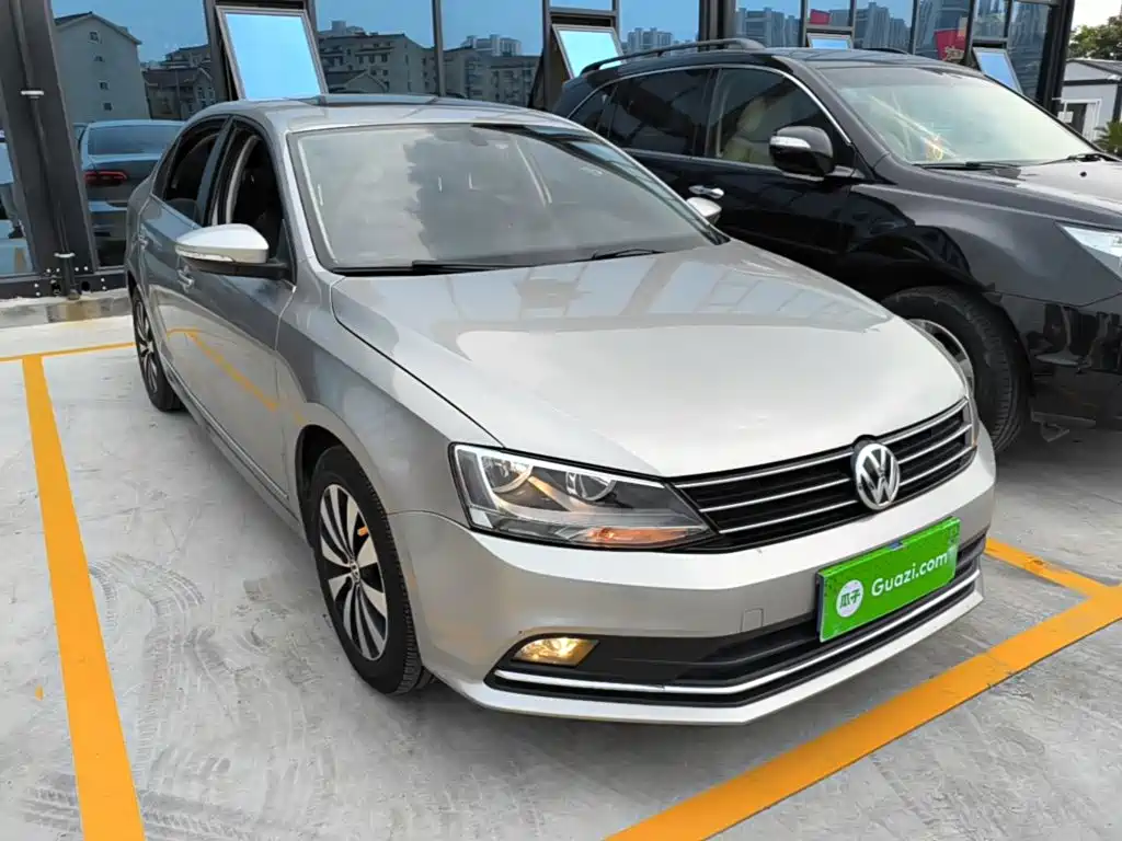 Volkswagen Sagitar — миниатюра 4