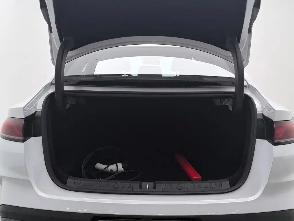 BYD Qin L — миниатюра 16