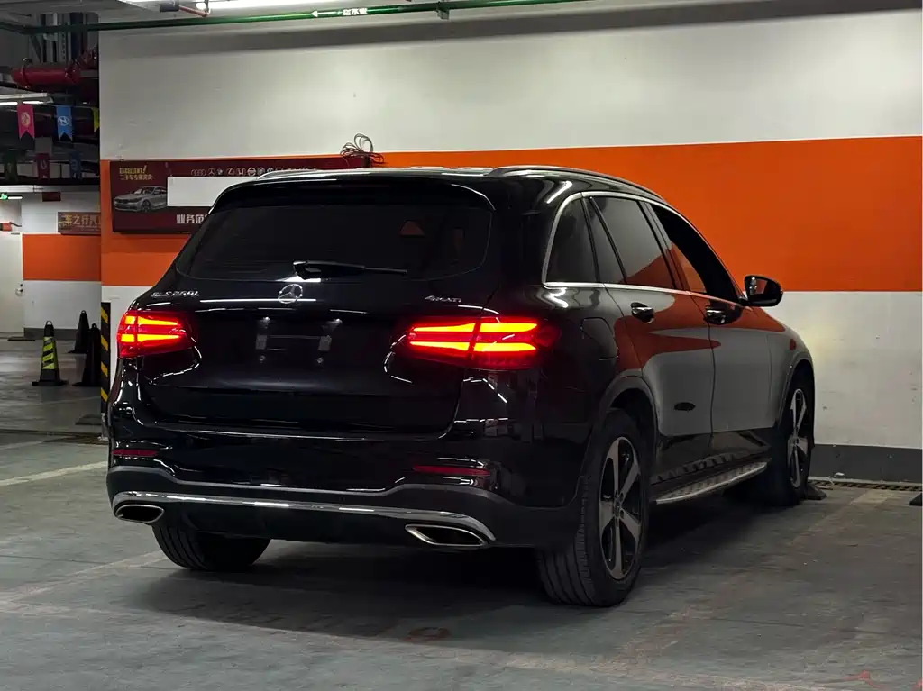 Mercedes-Benz GLC 2019 GLC 260 L 4MATIC Luxury