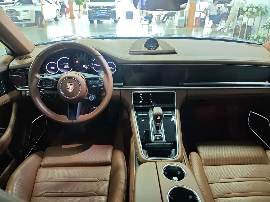 Porsche Panamera — миниатюра 5