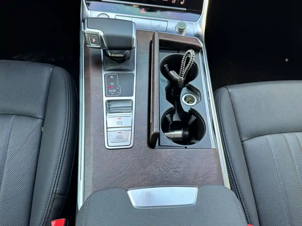 Audi A6 (Import) — миниатюра 15