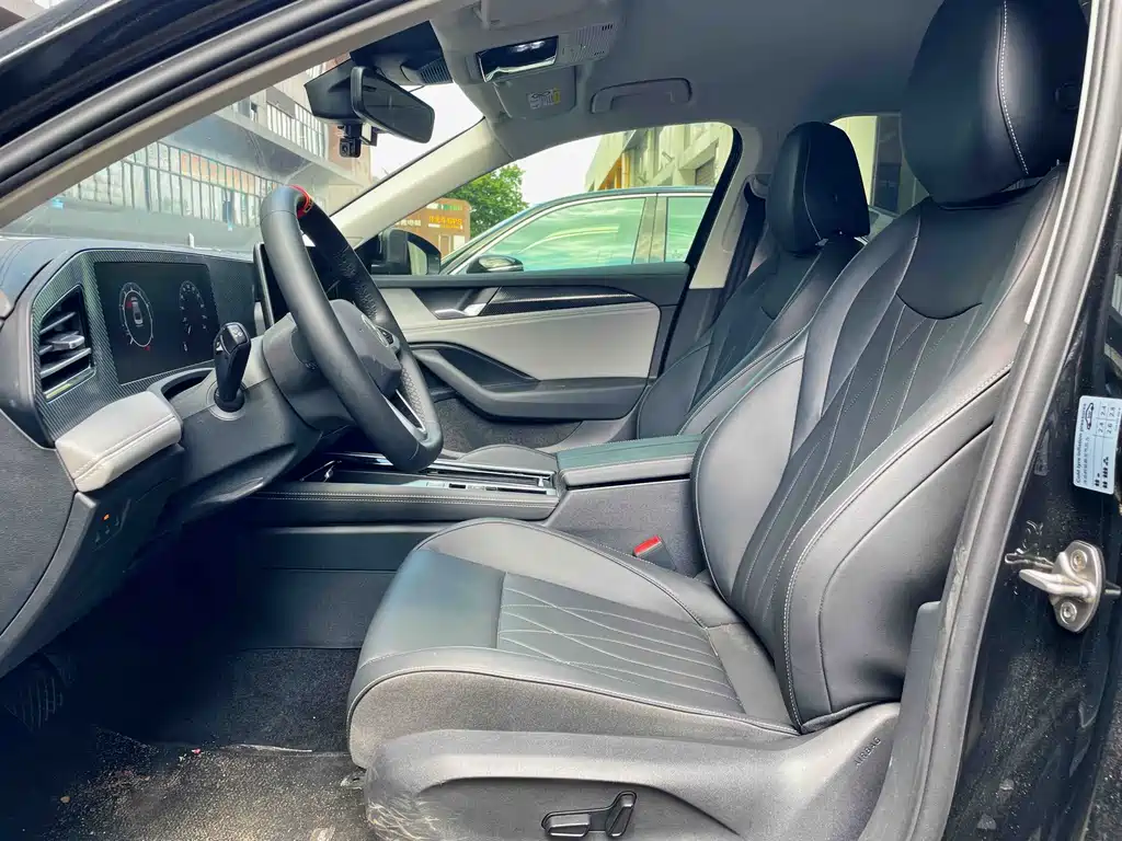 Volkswagen Magotan — миниатюра 3