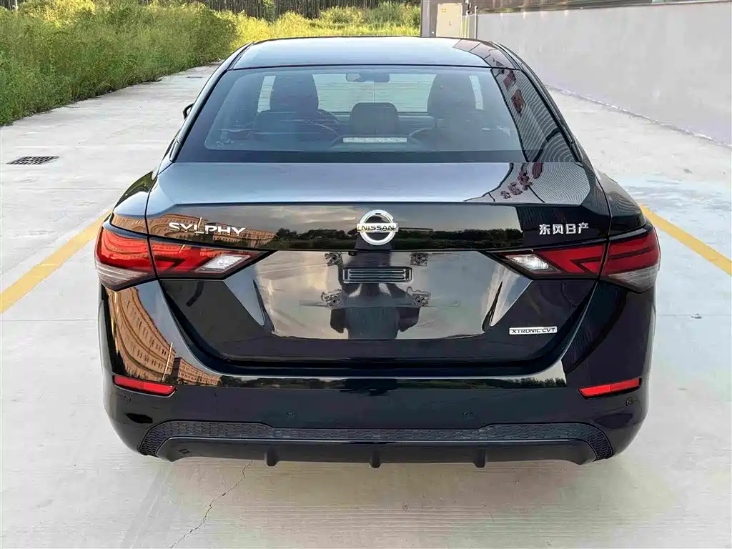 Nissan Sylphy — миниатюра 5