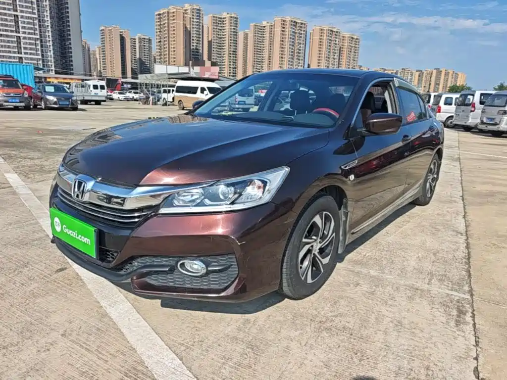 Honda Accord — миниатюра 2