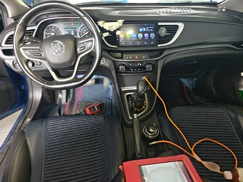 Buick Excelle — миниатюра 10
