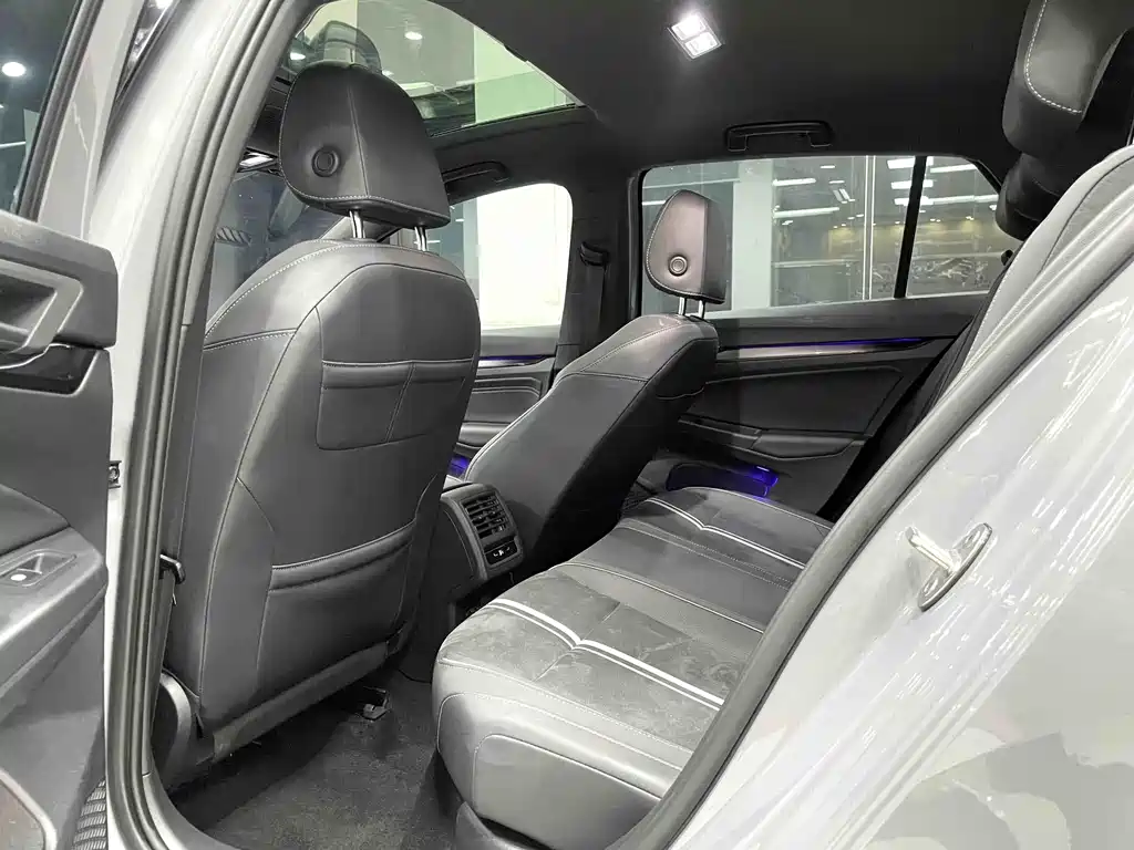 Volkswagen Golf 2021 280TSI DSG R-Line