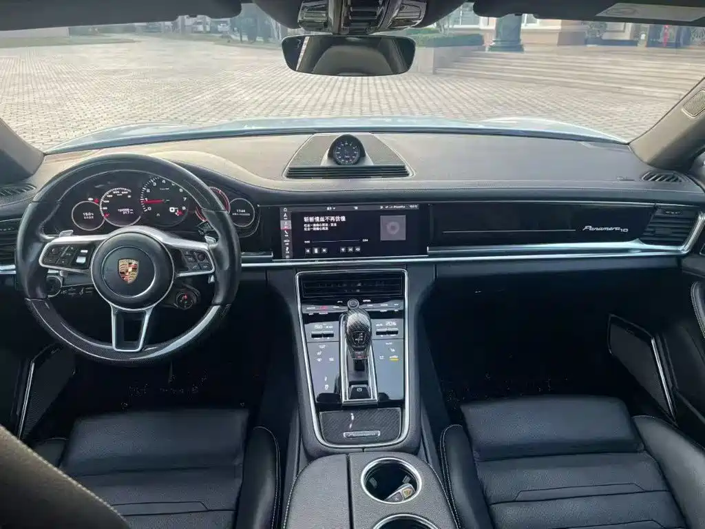 Porsche Panamera — миниатюра 5