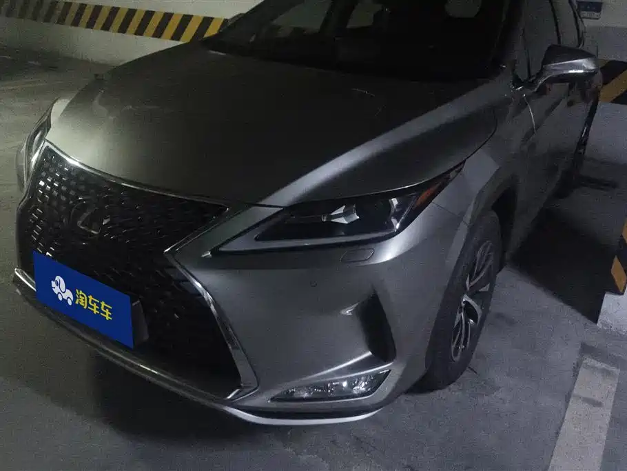 Lexus RX 2019