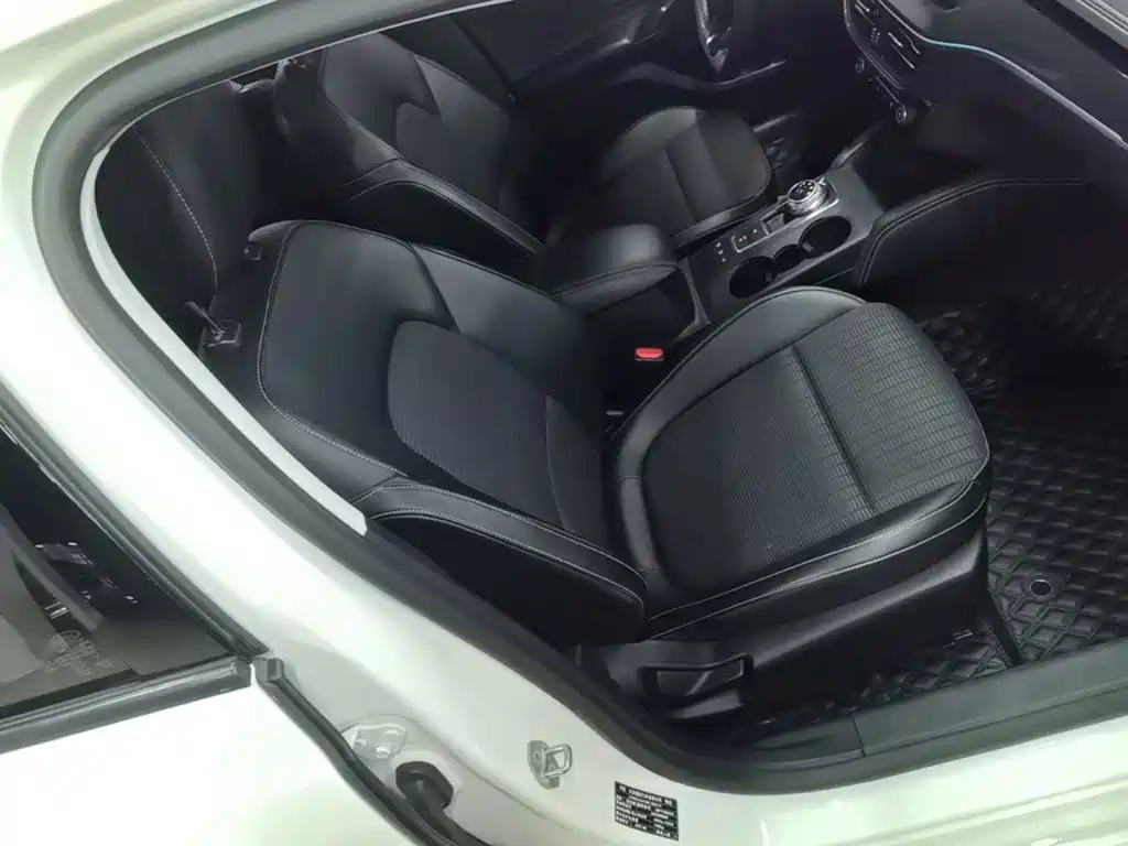Ford Focus — миниатюра 25