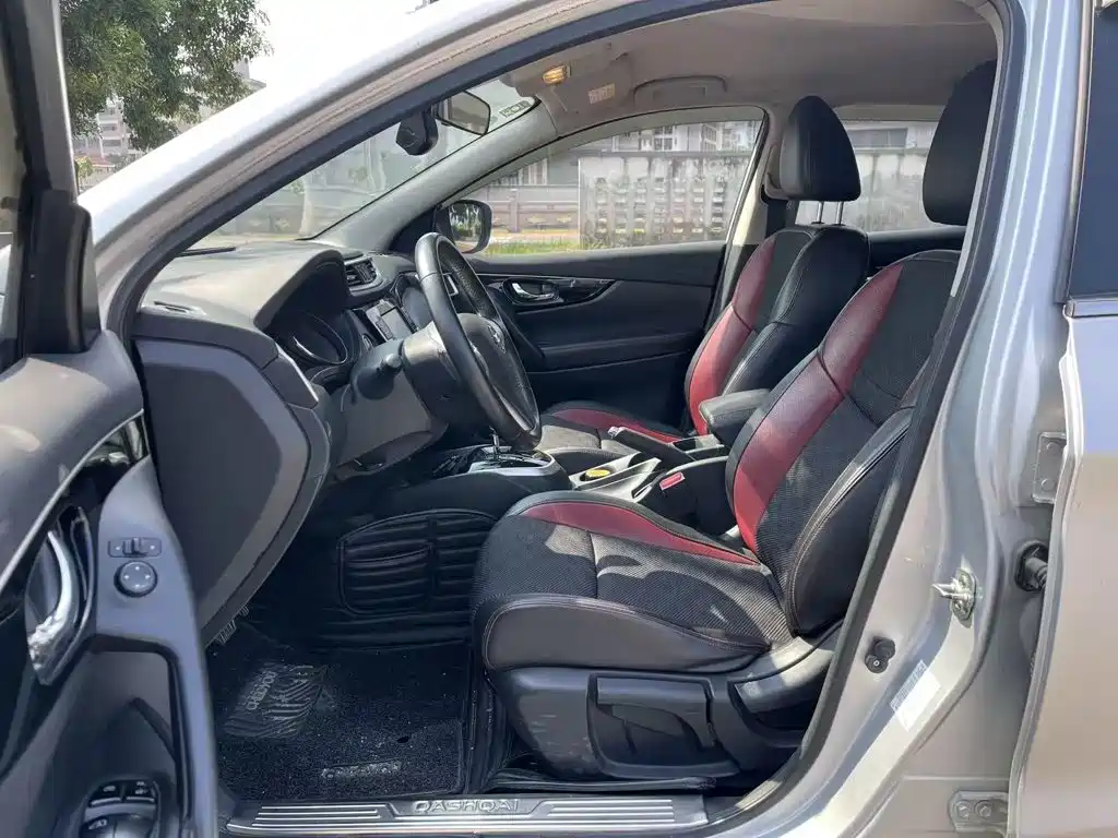 Nissan Qashqai — миниатюра 4