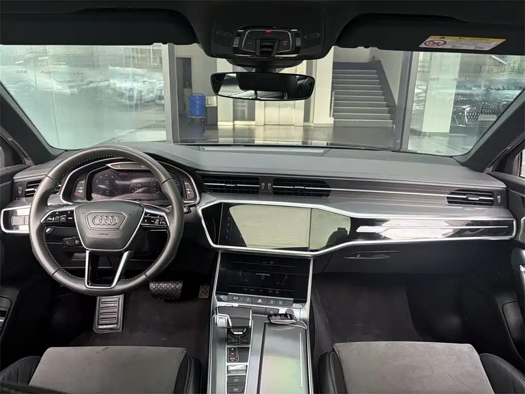 Audi A6L 2020 55 TFSI e quattro