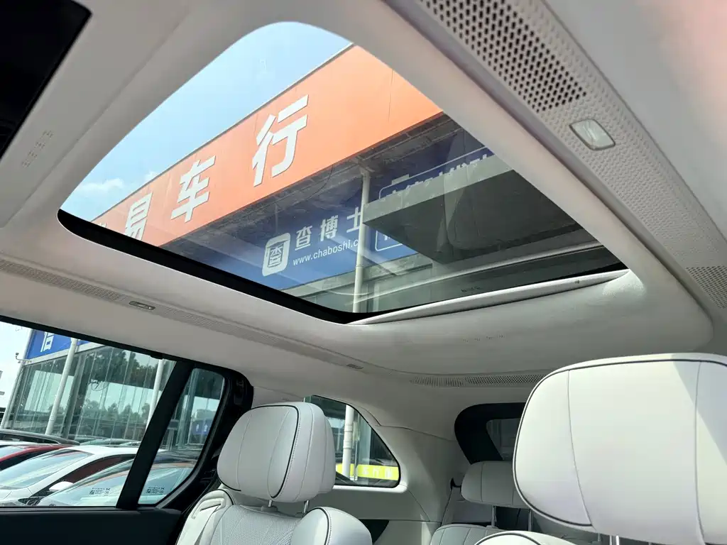 XPeng X9 — миниатюра 19