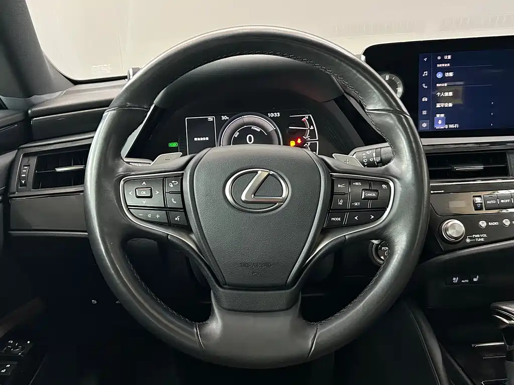 Lexus ES — миниатюра 16