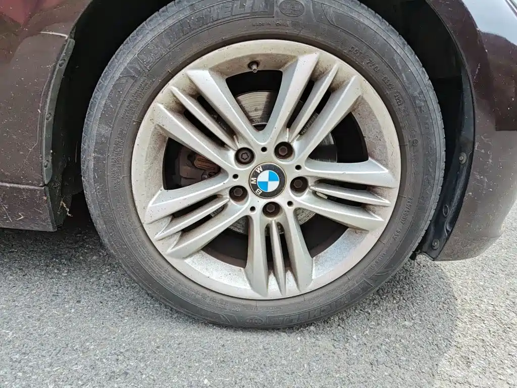 BMW 3 Series — миниатюра 25
