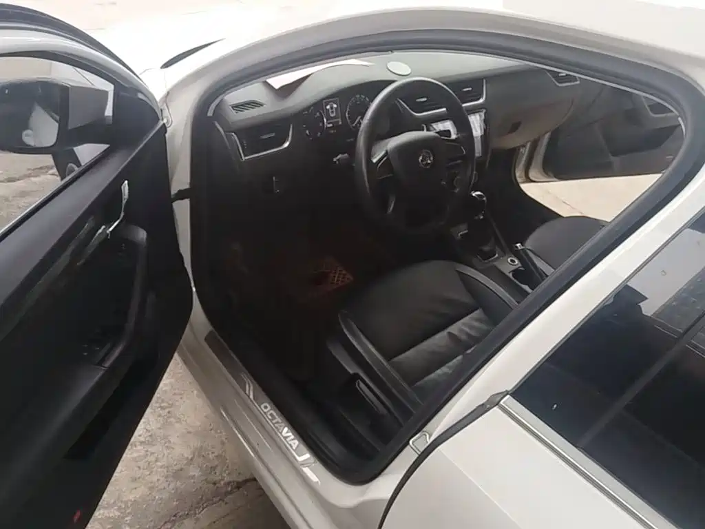 Skoda Octavia — миниатюра 21