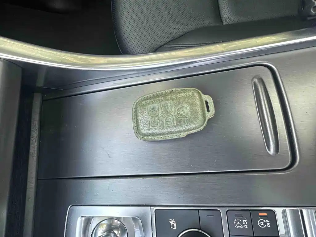Land Rover Sport — миниатюра 11