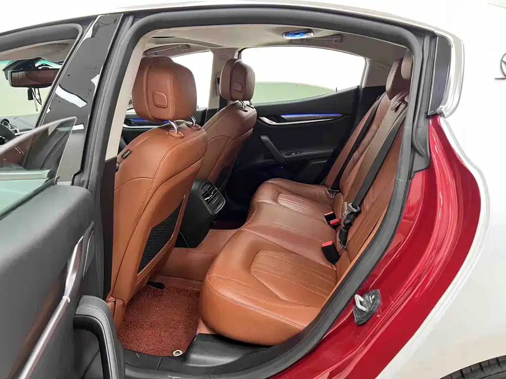 Maserati Ghibli — миниатюра 10