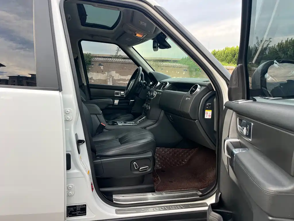 Land Rover Discovery — миниатюра 20