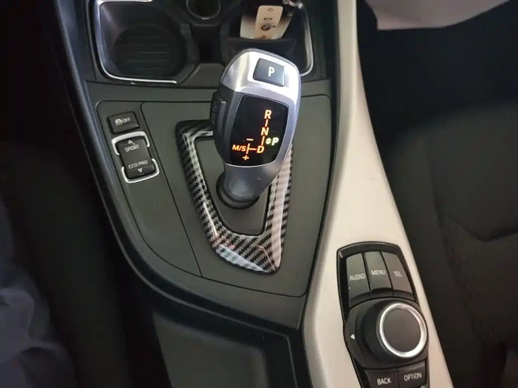 BMW 1 Series (Import) — миниатюра 14