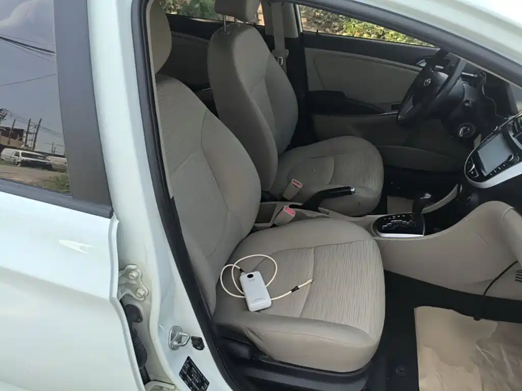 Hyundai Verna — миниатюра 25