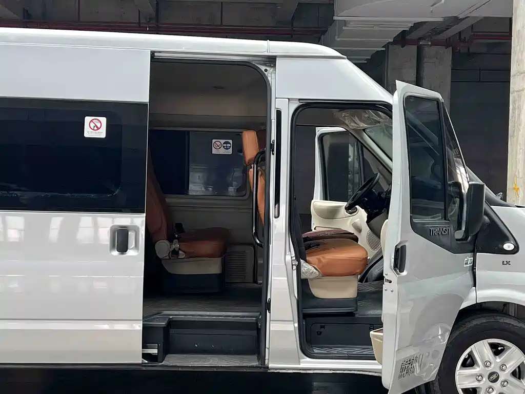 Ford Transit Custom — миниатюра 6