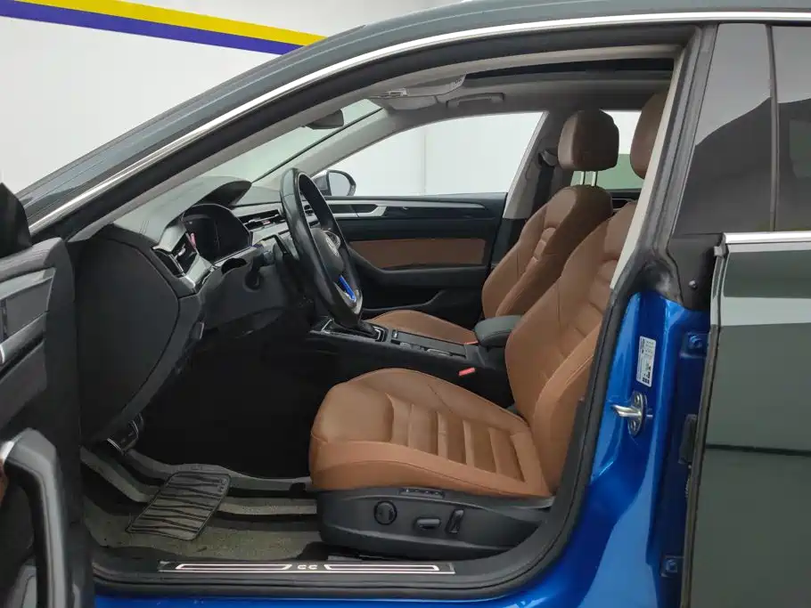Volkswagen CC — миниатюра 9